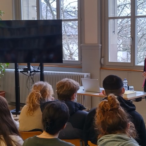  Veranstaltung mit Eva Lüdi Kong I. Vergrösserte Ansicht